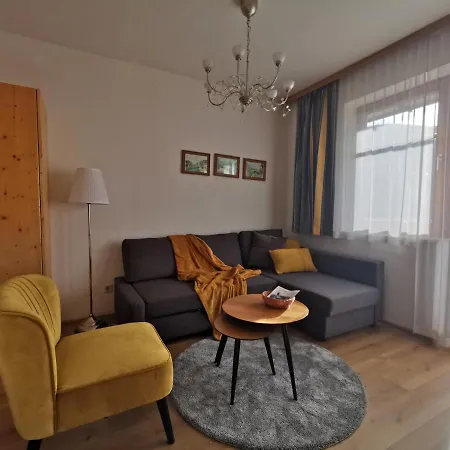 Haus Bergblick * גוסאו